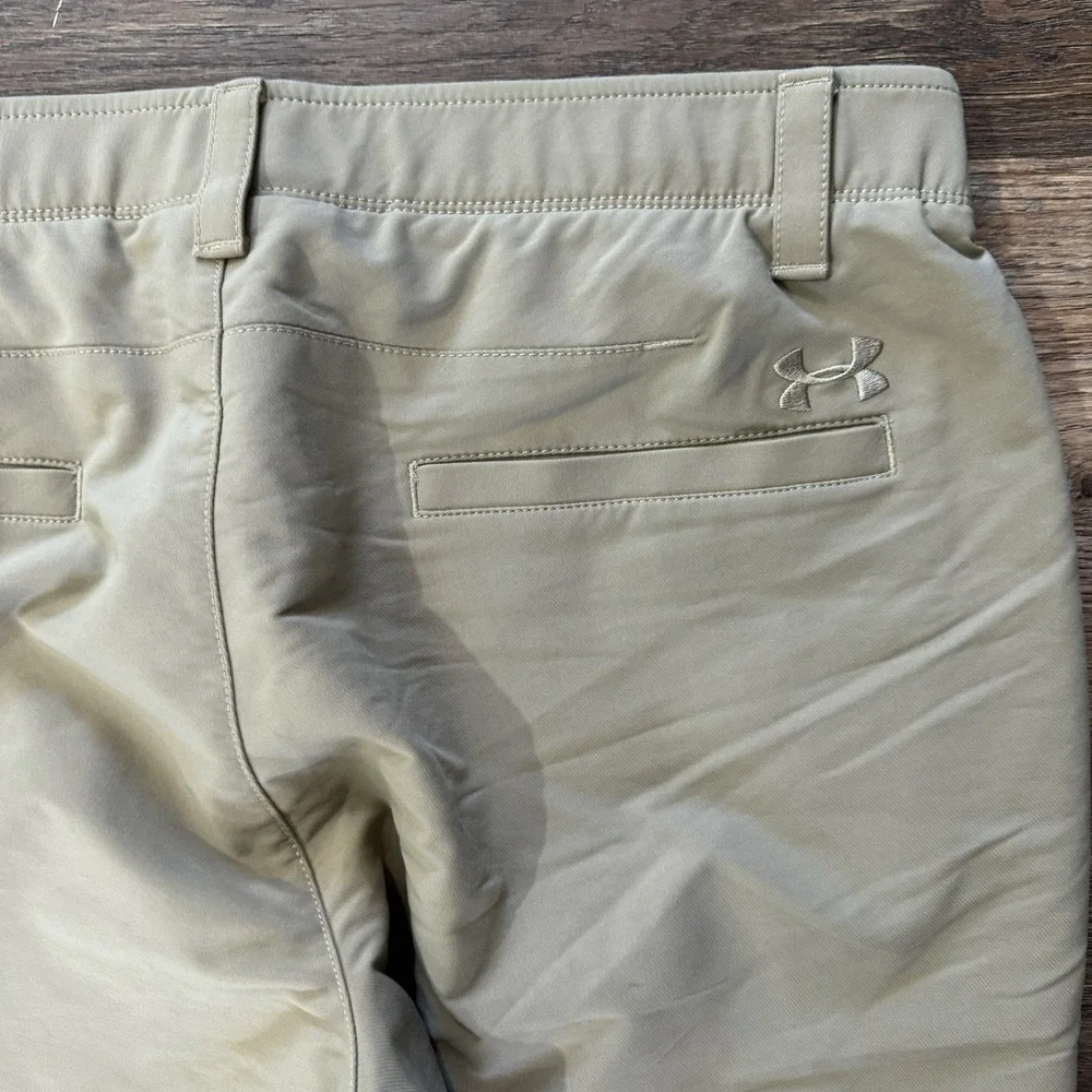 Men's Under Armour Khaki Beige Golf Pants‎ Size 34x32 Preppy Outdoors Golf